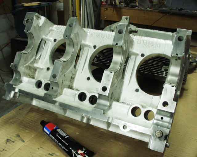 Here's the case with bearings installed.