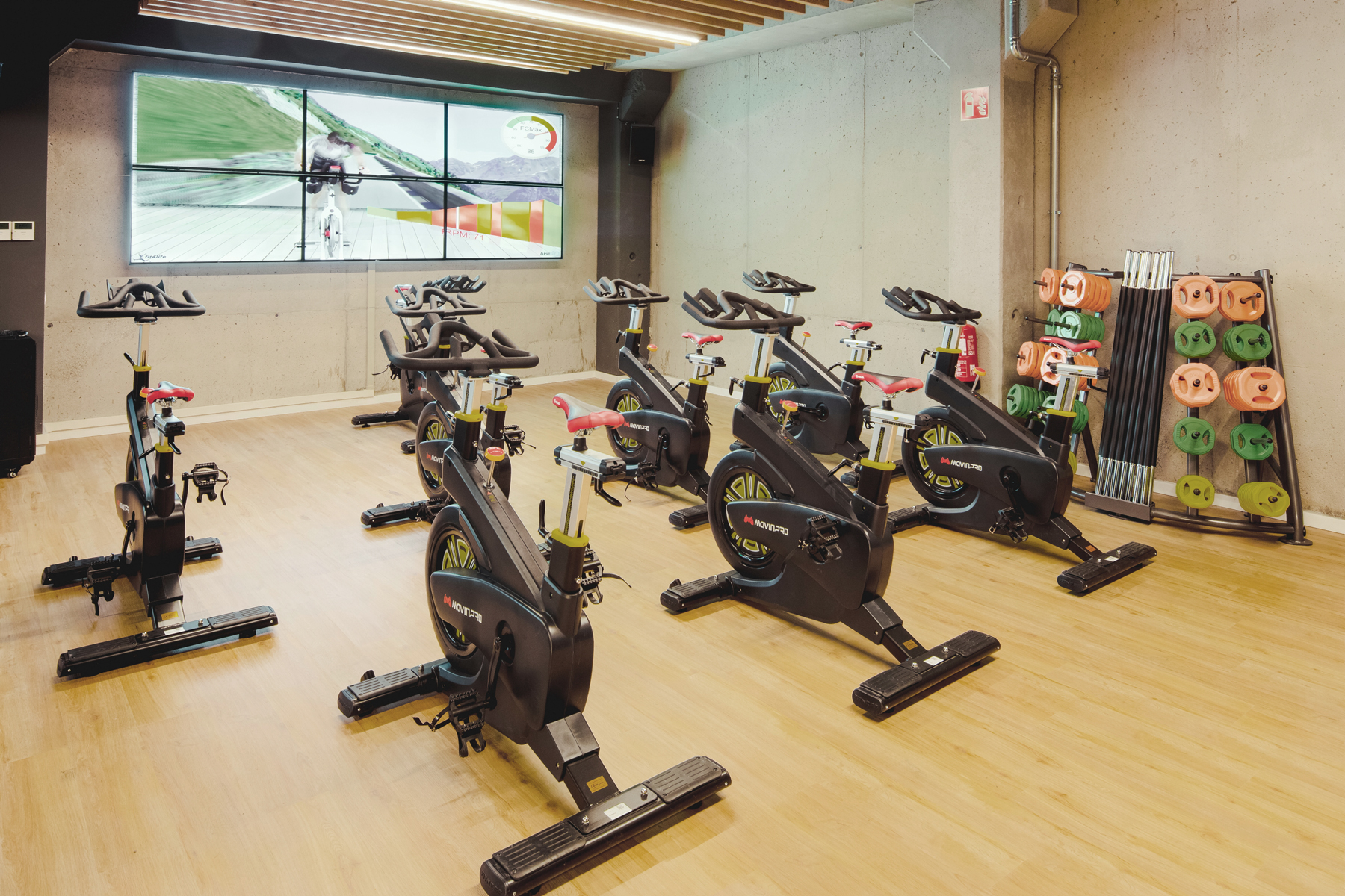 GYM LA JONQUERA N5 Arquitectos Nicolás Montesano