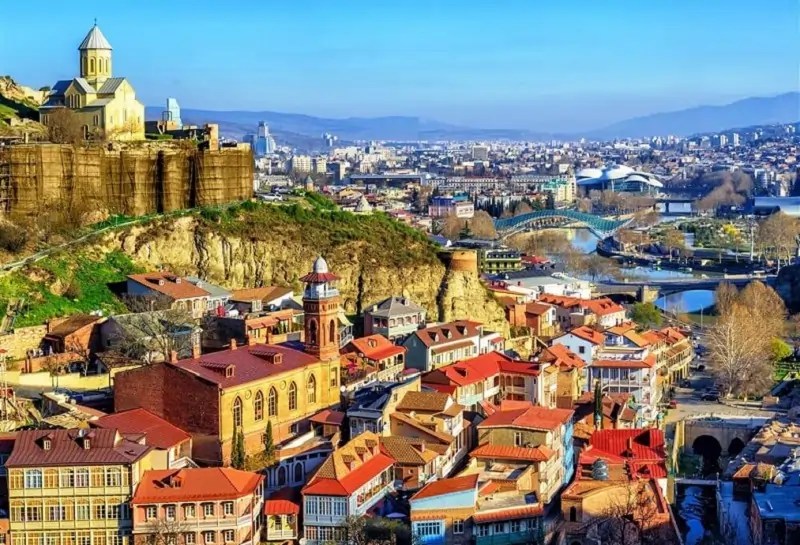 Is it better to travel to Batumi or Tbilisi? Nabtrip