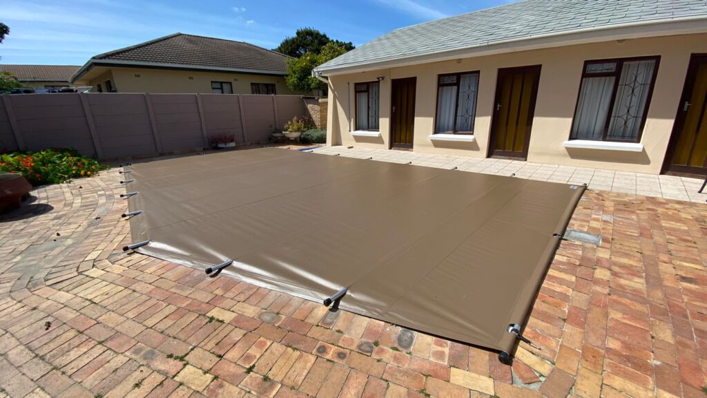 Solid Pool Cover Nachman Fiberglass Pools