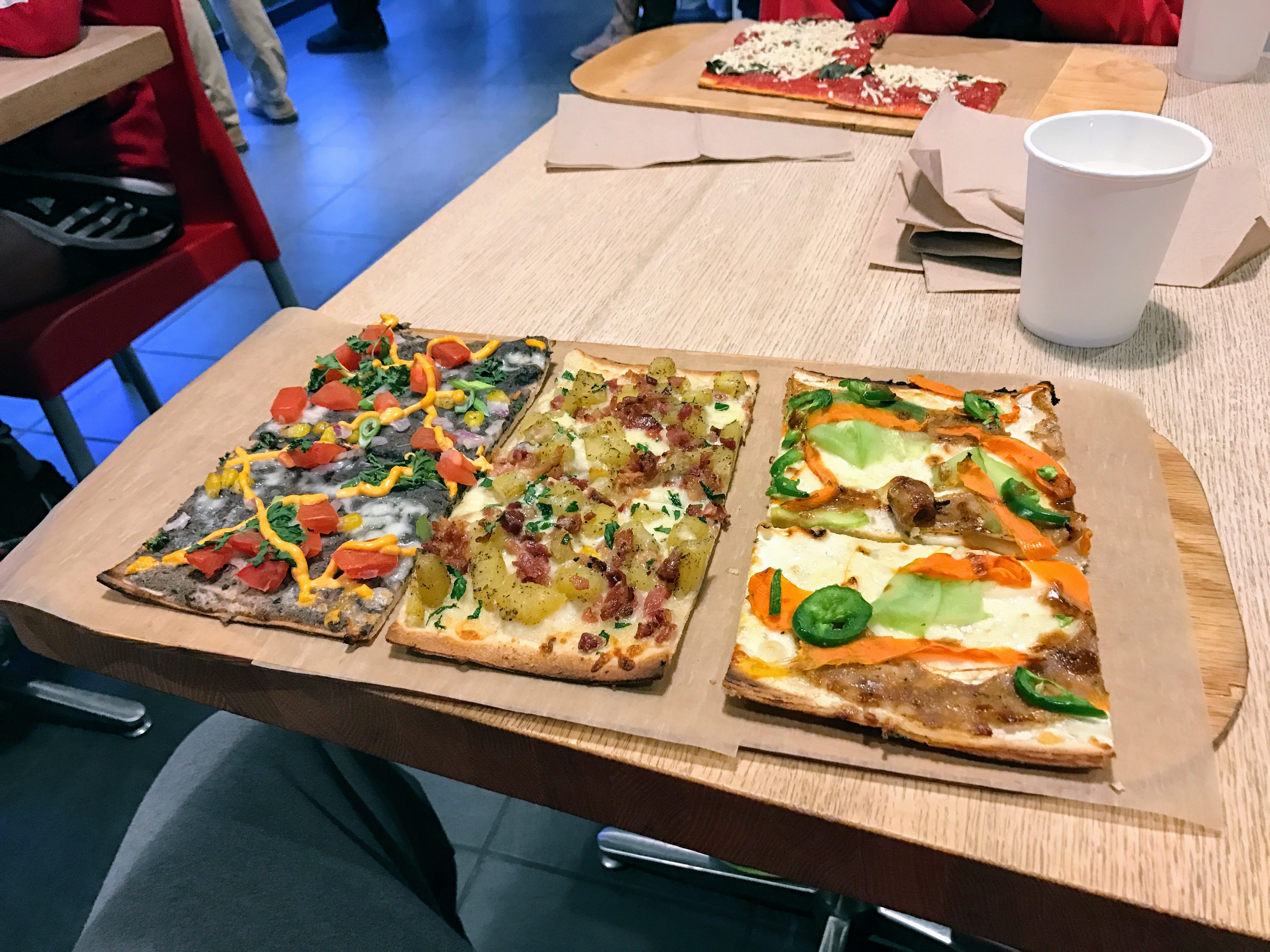 Jules Thin Crust Pizza nachojawn