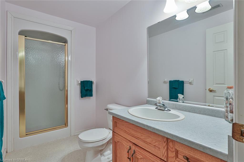 175 VICTORIA Street, 34, Simcoe, Ontario N3Y 5L8 Nadene Aasla