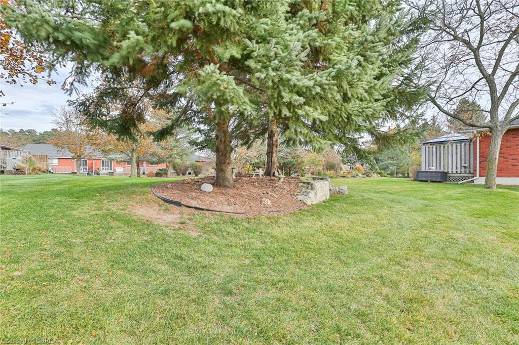 175 VICTORIA Street, 34, Simcoe, Ontario N3Y 5L8 Nadene Aasla