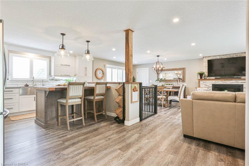 59 TUTELA HEIGHTS Road, Brantford, Ontario N3T 1A4 Nadene Aasla