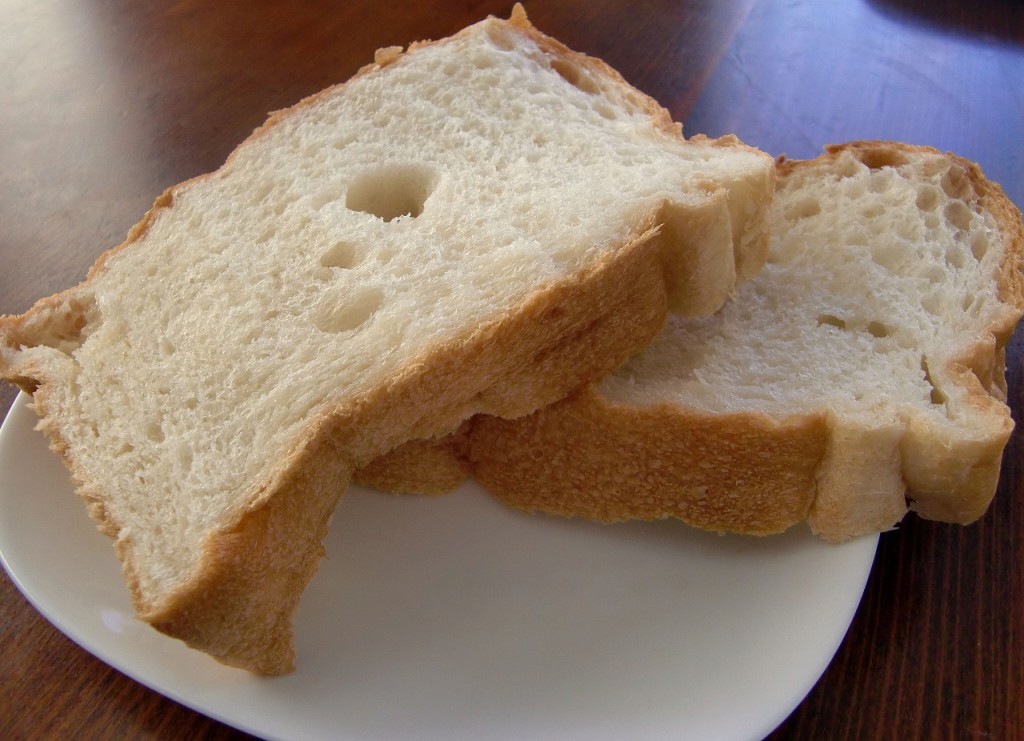 【ホームベーカリー】【パンドミ】もちもちパン・ド・ミのお味は？