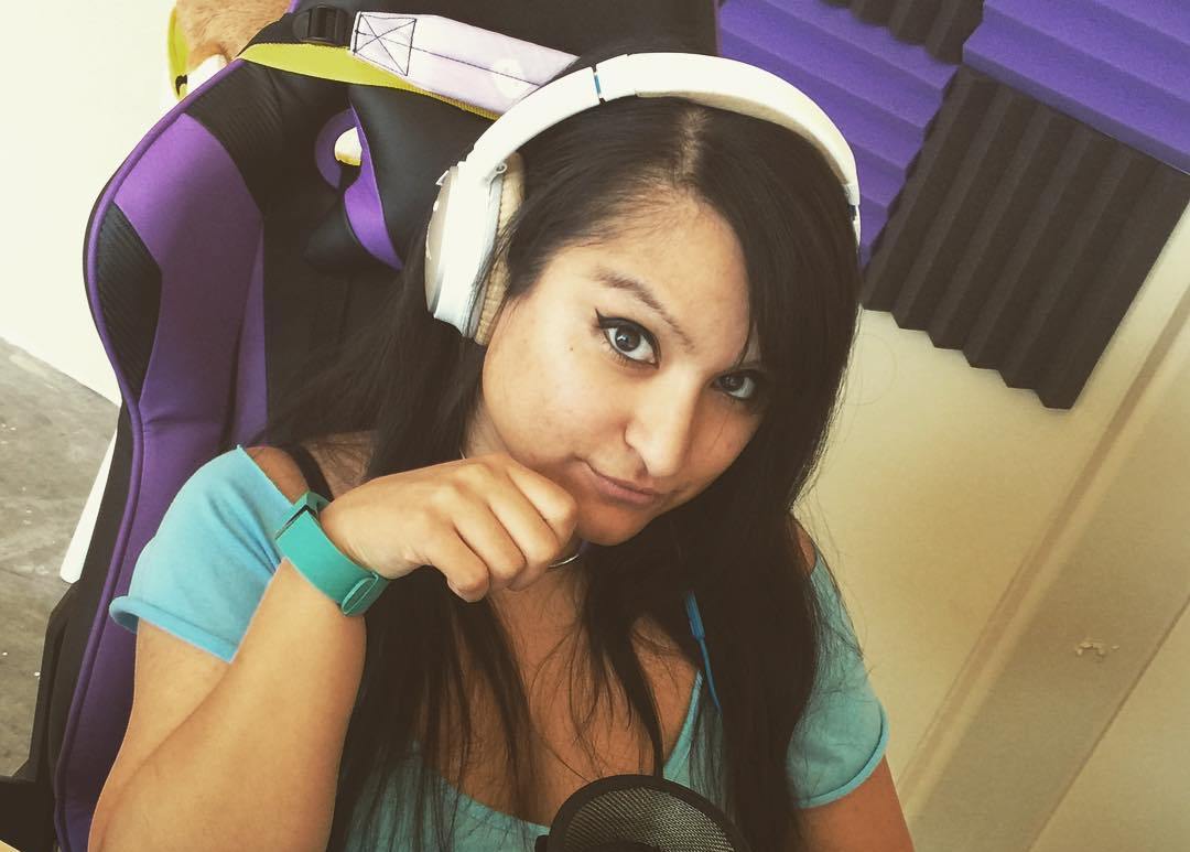 How Much Money Aphmau Makes On YouTube Net Worth Naibuzz