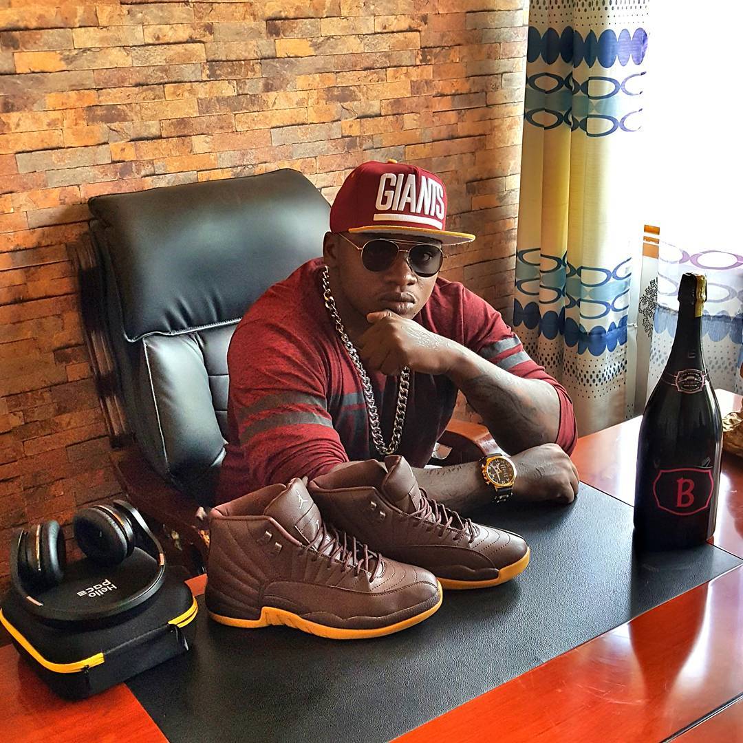 Khaligraph Jones Flaunts His New Shoes That Cost Him Ksh17,000 Naibuzz