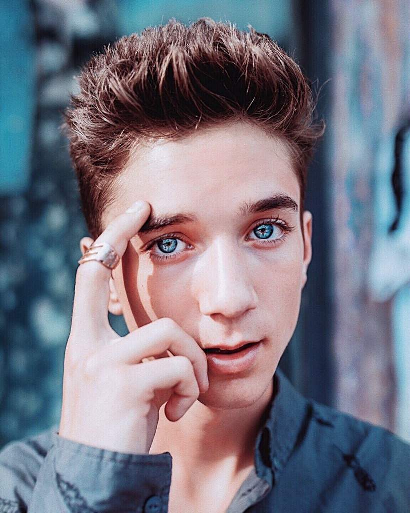 Daniel Seavay Inside The Life Of The "Why Don't We" Band Member Naibuzz
