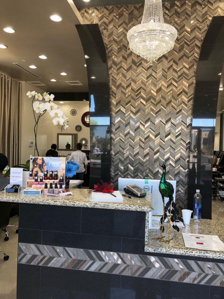 Nail Connect DELUXE NAIL BAR CẦN BÁN TIỆM NAILS vùng Scottsdale, AZ