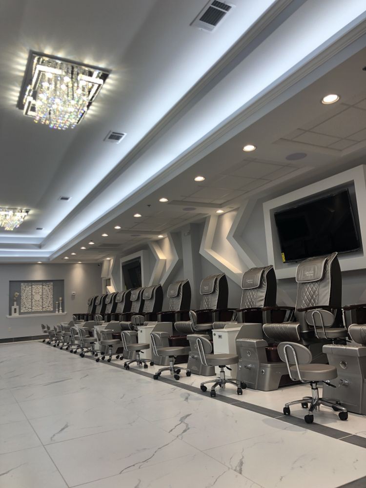 Nail Connect Signature Nail Lounge CẦN THỢ NAIL GẤP