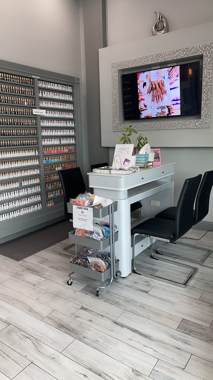 Nail Connect LUX NAILS CẦN BÁN TIỆM NAILS Ở HEWITT TEXAS