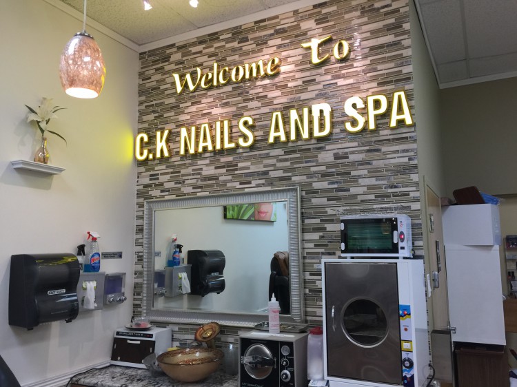 Nail Connect C & K Nail & Spa CẦN GẤP THỢ NAILS NAM VÀ NỮ
