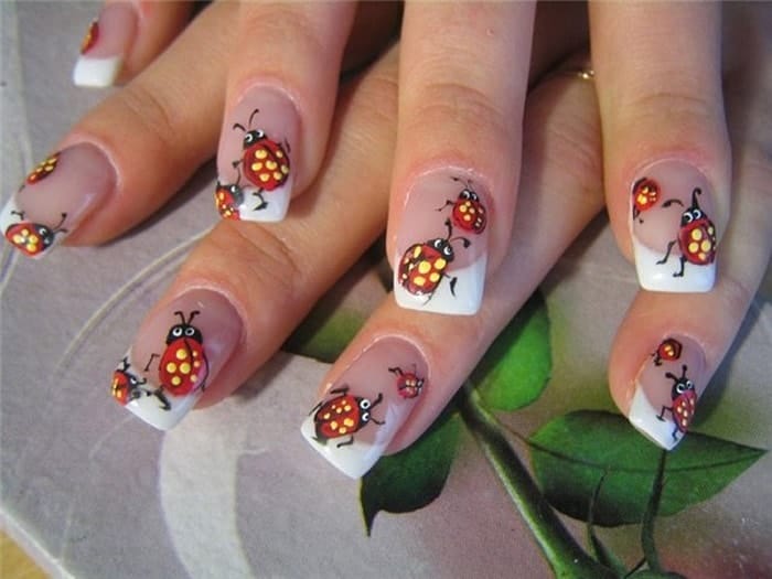 23 Creative Ladybug Nail Ideas for You (2021) NailDesignCode