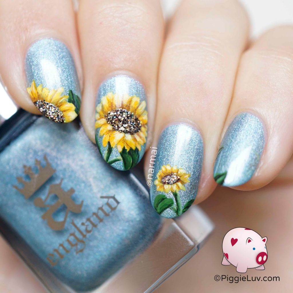 20 Bright Sunflower Nail Arts to Look Beautiful NailDesignCode
