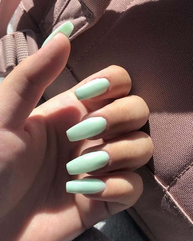 40 Mint Green Nail Designs to Make Heads Turn (2021 Trends)