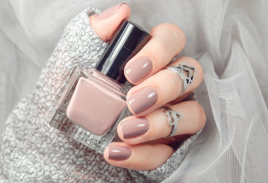 20 Stunning Taupe Nail Colors for a Classy Manicure NailDesignCode