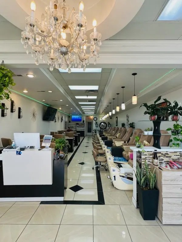 Nail Salon 37312 NAIL & SPA of Cleveland, TN 37312 Manicure