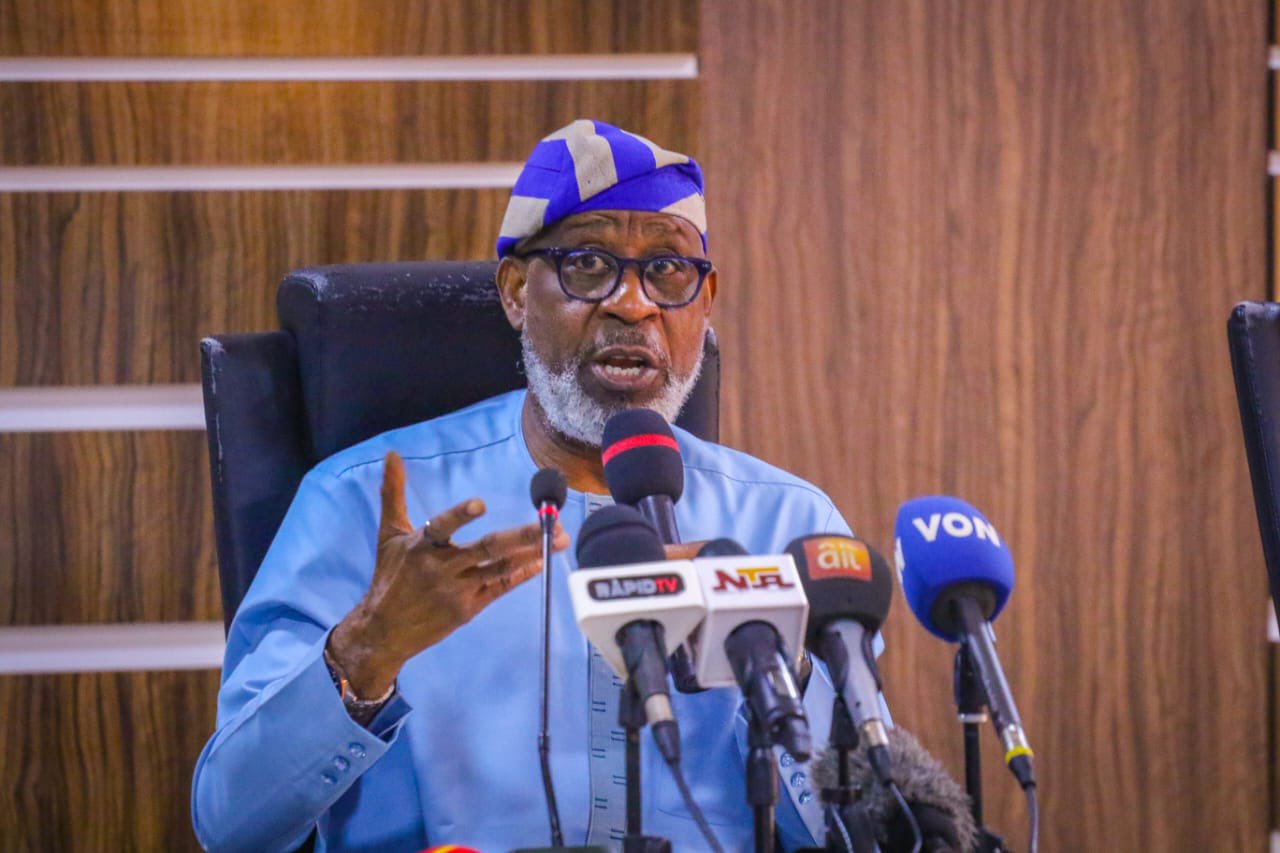 Minister announces revocation of 1,263 mineral licences, defaulters to face EFCC 