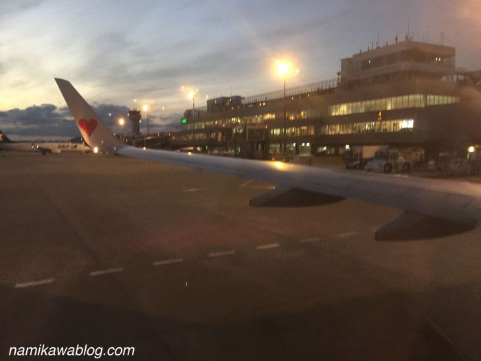 スカイマーク 大雪で離着陸が遅れた神戸空港発 新千歳空港行きsky173便搭乗記 飛びまわれ