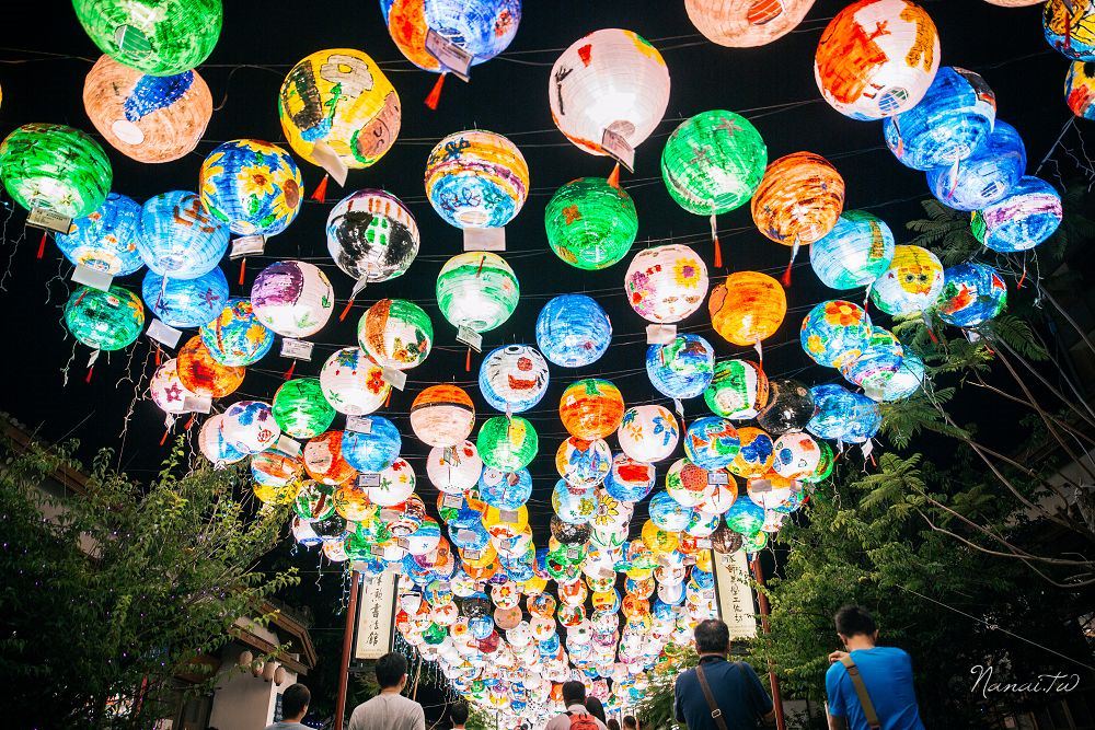 彰化鹿港端午節限定！鹿港光影饗宴,1200盞燈籠巷,璀璨光廊隧道