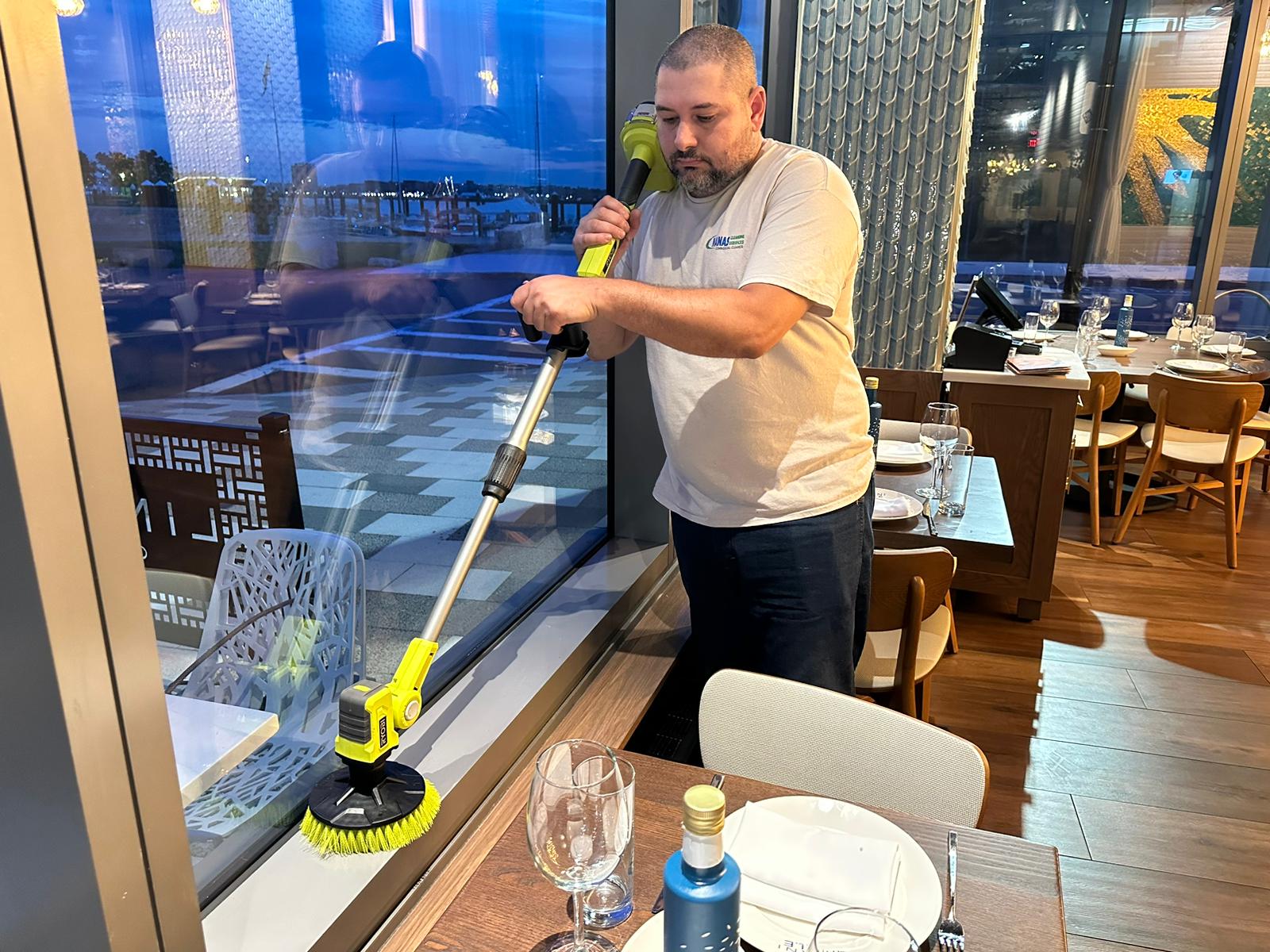 How to Clean Windows and Mirrors Tips for Cleaning Glass Nanas Cleaning