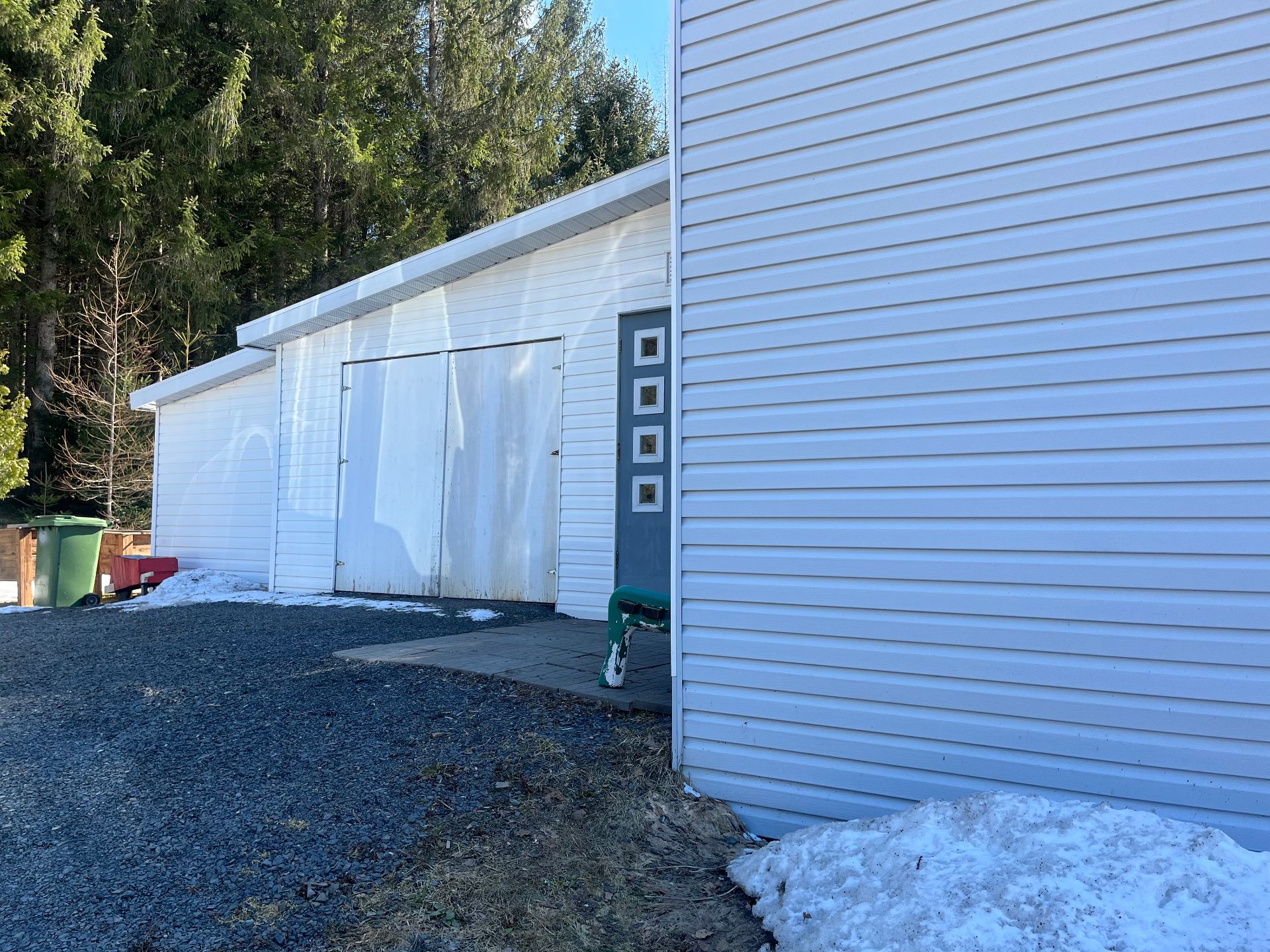 330, 2e Rang, SaintCamilledeLellis Nancy Auclair et Chloé Goupil