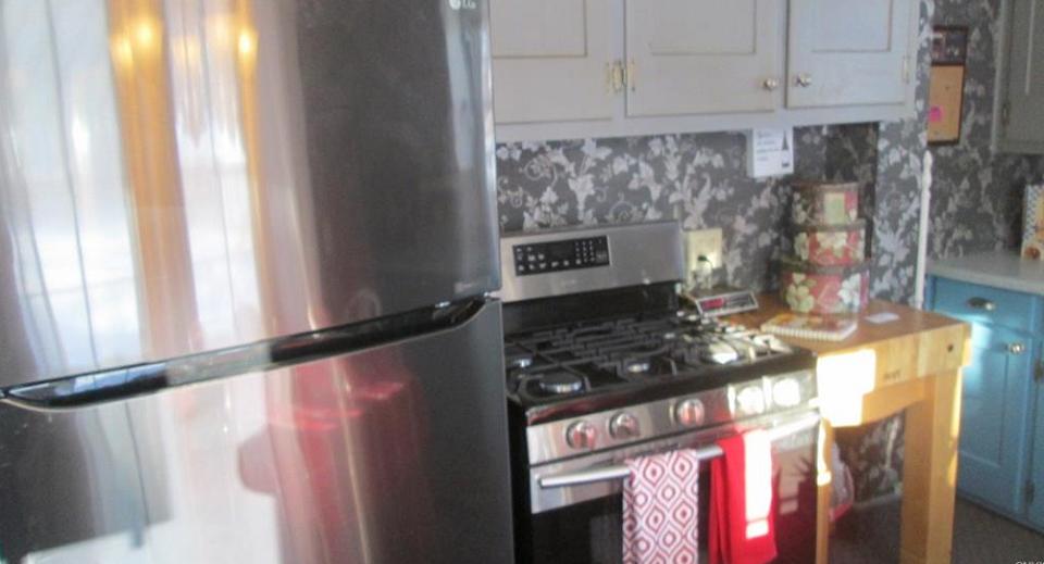 Nice Victorian Home Nancy D. Storino Real Estate LT