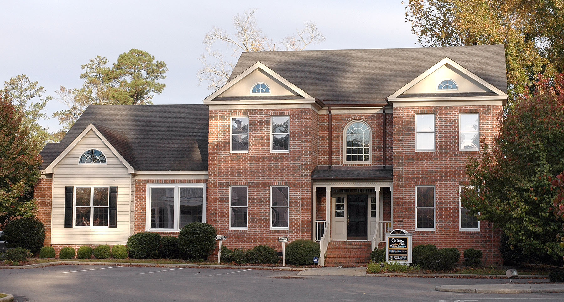 Rivertown Rambling Life, Friends, and real estate Business and homes