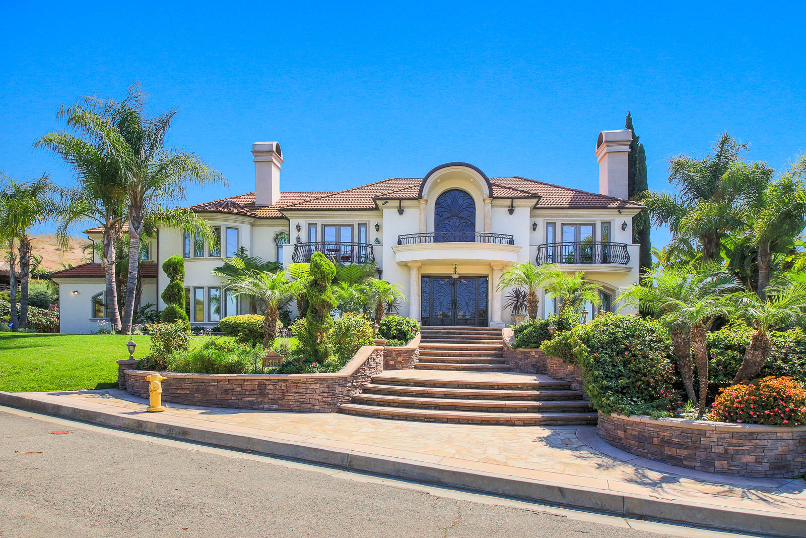 15468 Skyline Dr., Hacienda Heights, CA 91745 Nancy Liu