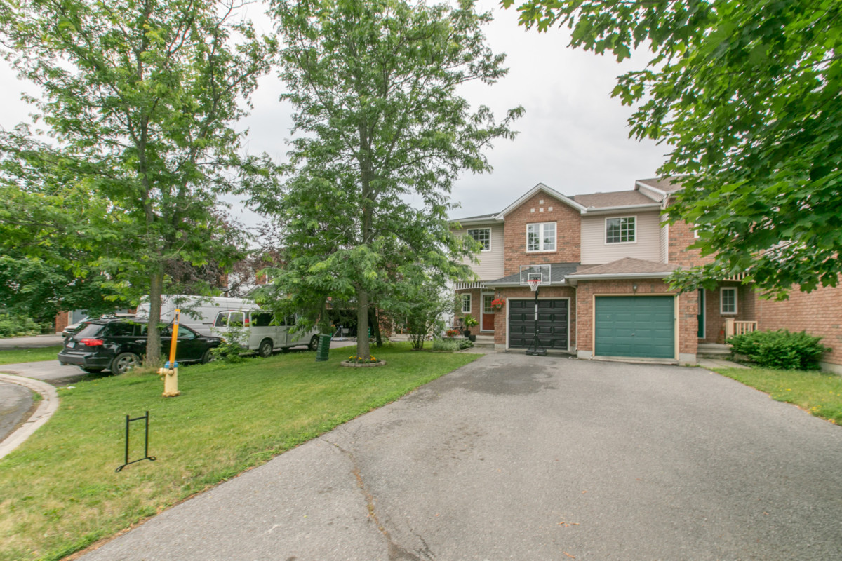 26 Milner Downs Crescent, Emerald Meadows Kanata RealEstate Agent