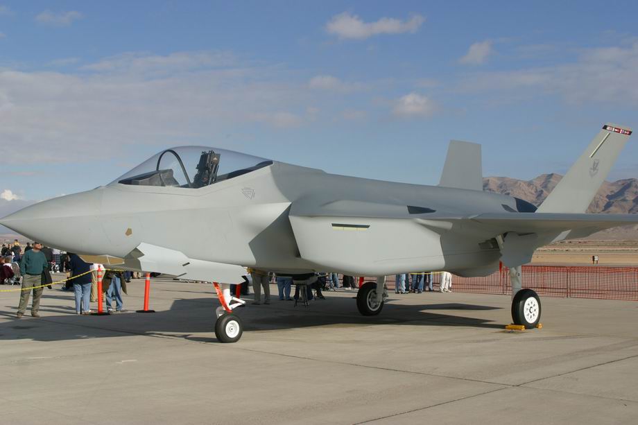 Nellis AFB open house F22 F18E