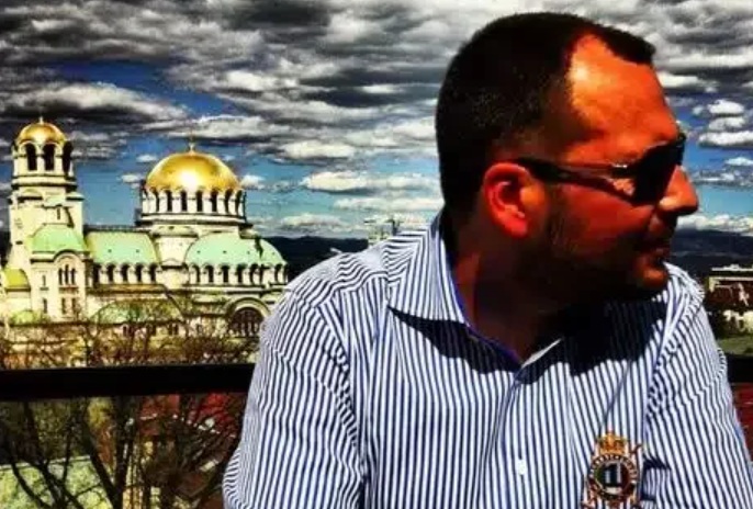 Връзкар от „Автомагистрали“ е пияният, помел 6 коли в София