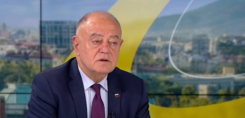 ПП-ДБ кошмарът „Петрохан“! Атанас Атанасов фъфли в ефир: „Да говорим за друго, губим време“