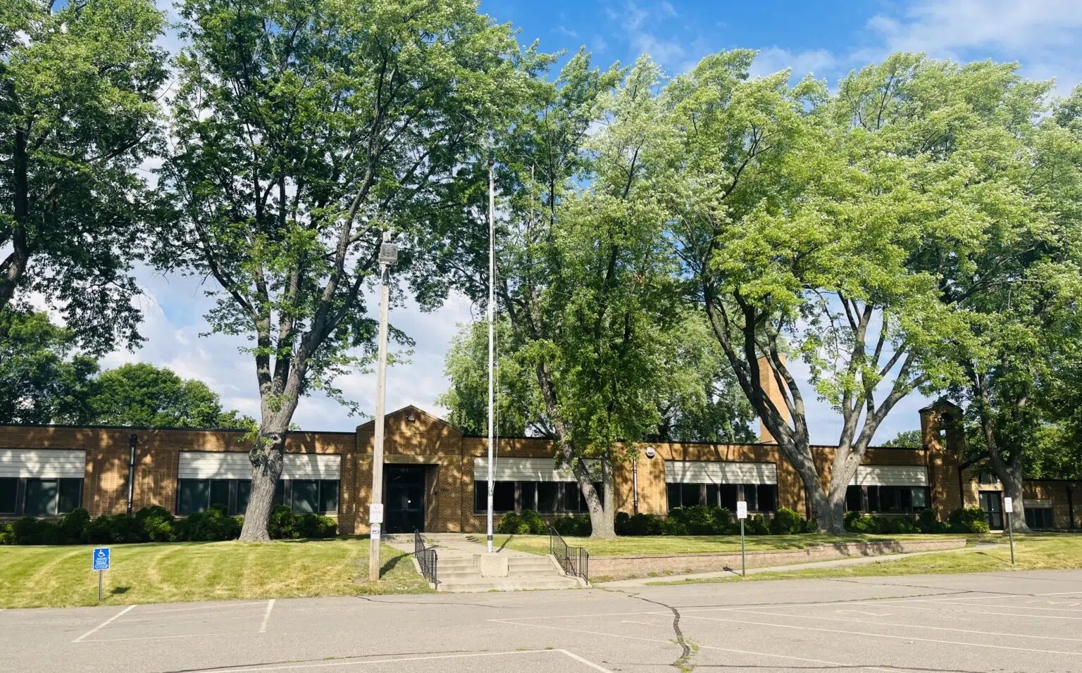 Nasha Shkola Charter School | Brooklyn Park, Minnesota | A Minnesota