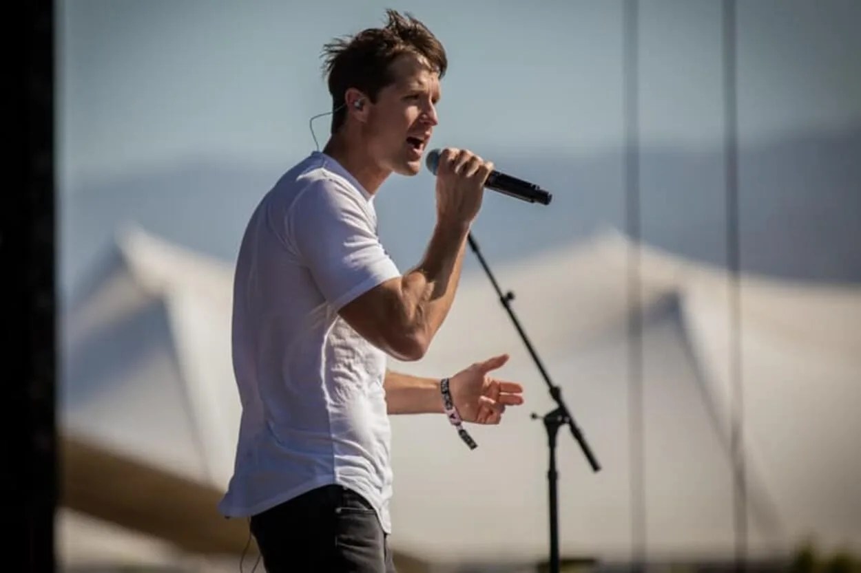 Oakleigh Klover Hayes (One In Heaven) NashvilleGab