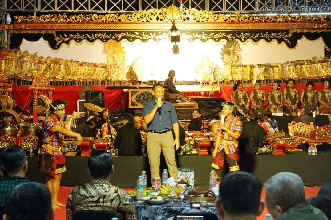 gelar gelar