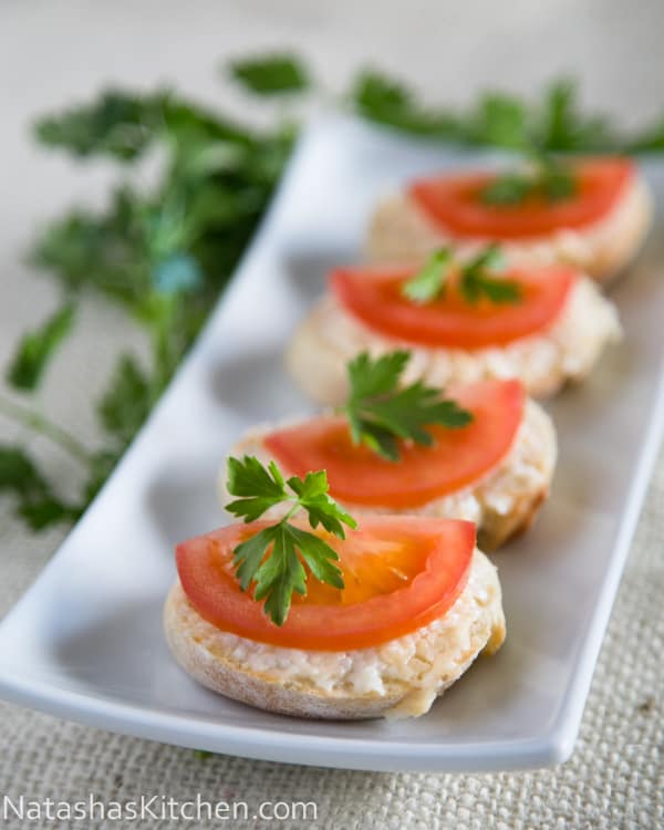 Gouda and Tomato Tea Sandwiches Recipe