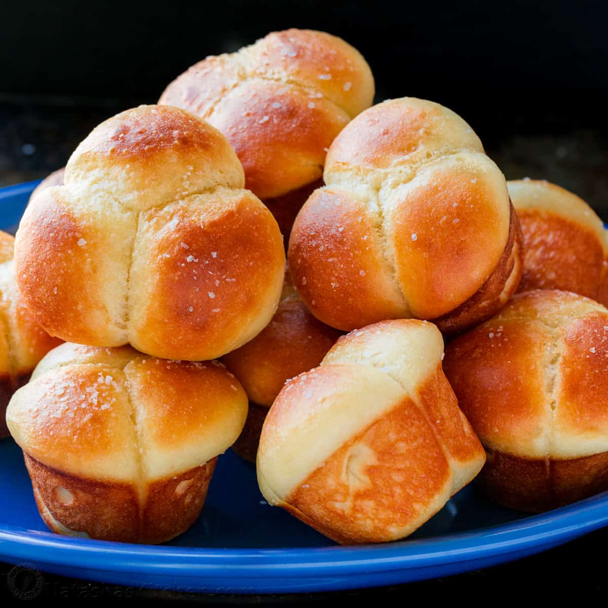 The Softest Cloverleaf Dinner Rolls (VIDEO)