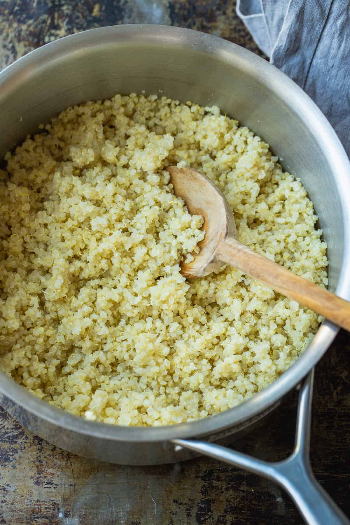 How to Cook Quinoa (VIDEO)