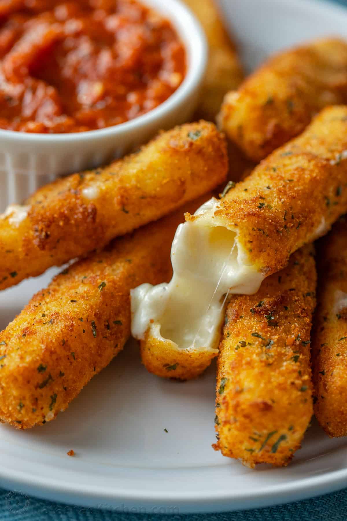 Mozzarella Cheese Sticks Recipe (VIDEO)