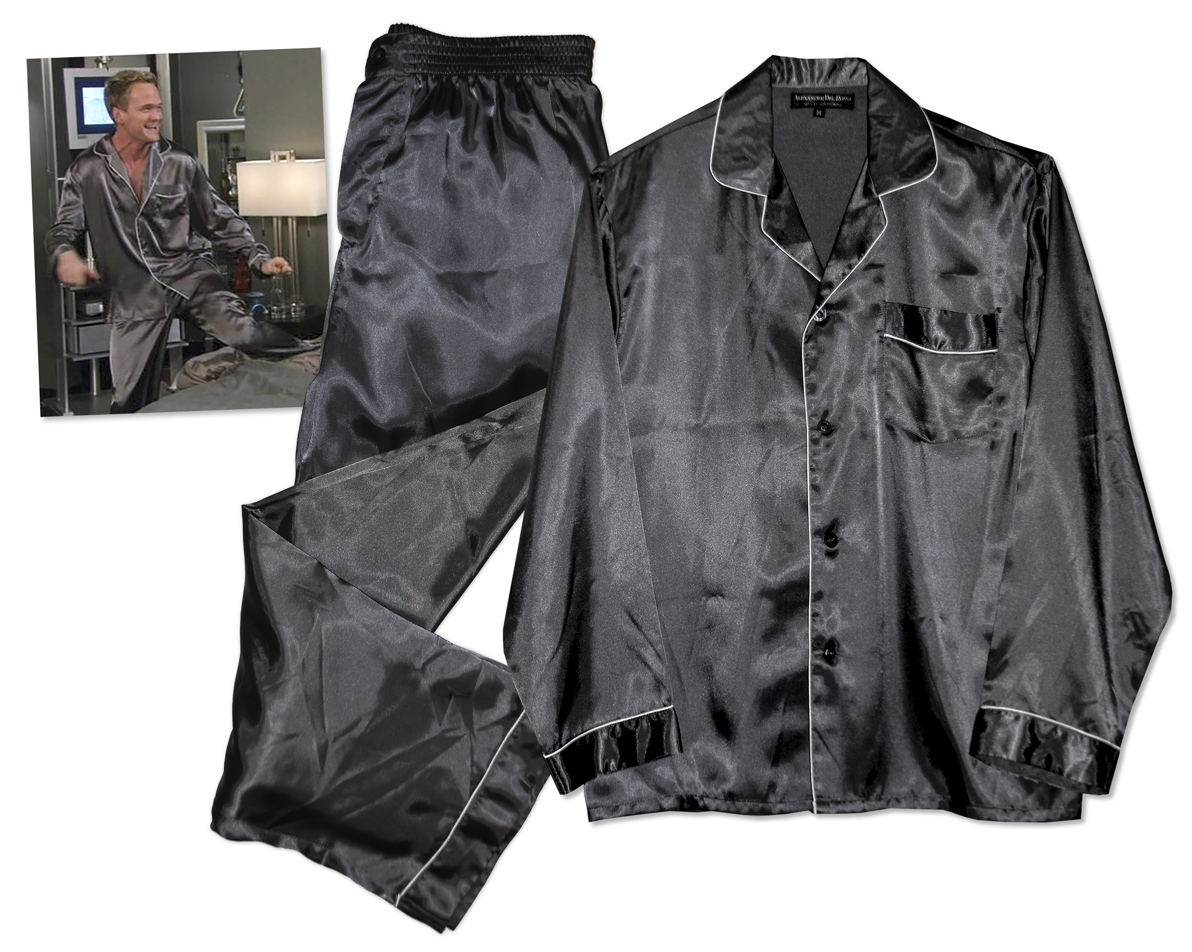 Lot Detail Neal Patrick Harris ScreenWorn Pajamas From ''How I Met