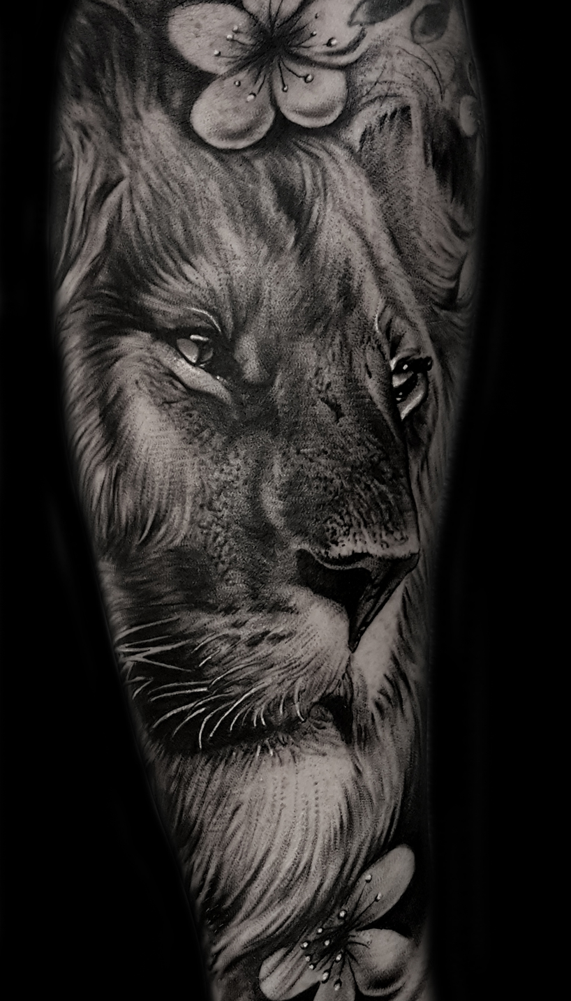 Voted best black grey tattoo Austin Tx, best tattoo artist, award winning