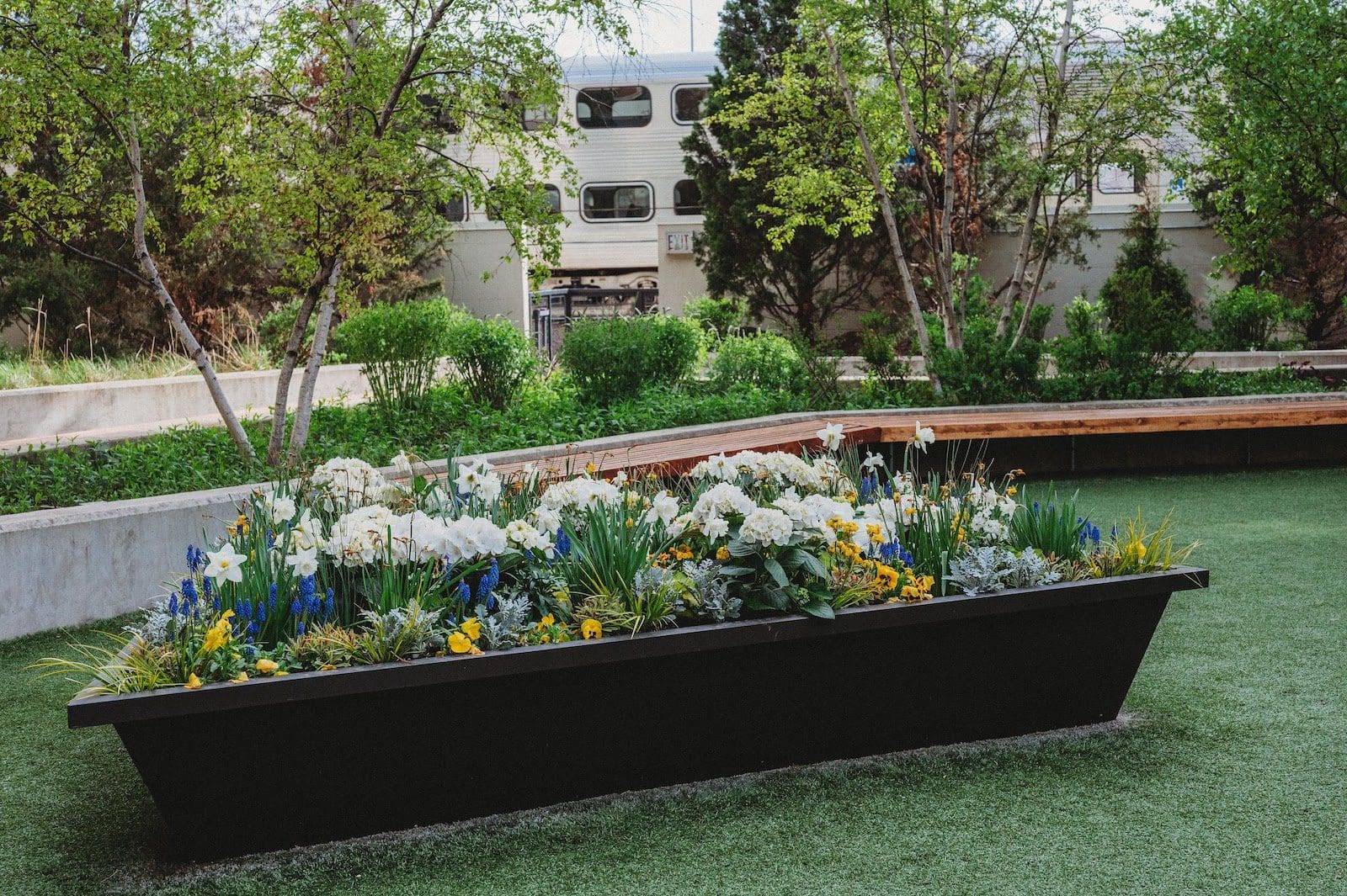 Settle For Nothing But The Best For Your West Loop, IL Landscaping Services