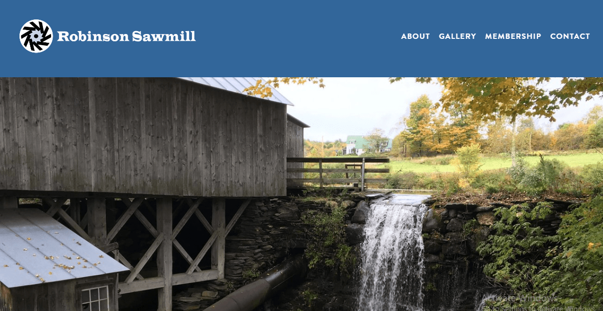 THE ROBINSON SAWMILL National Domains, LLC