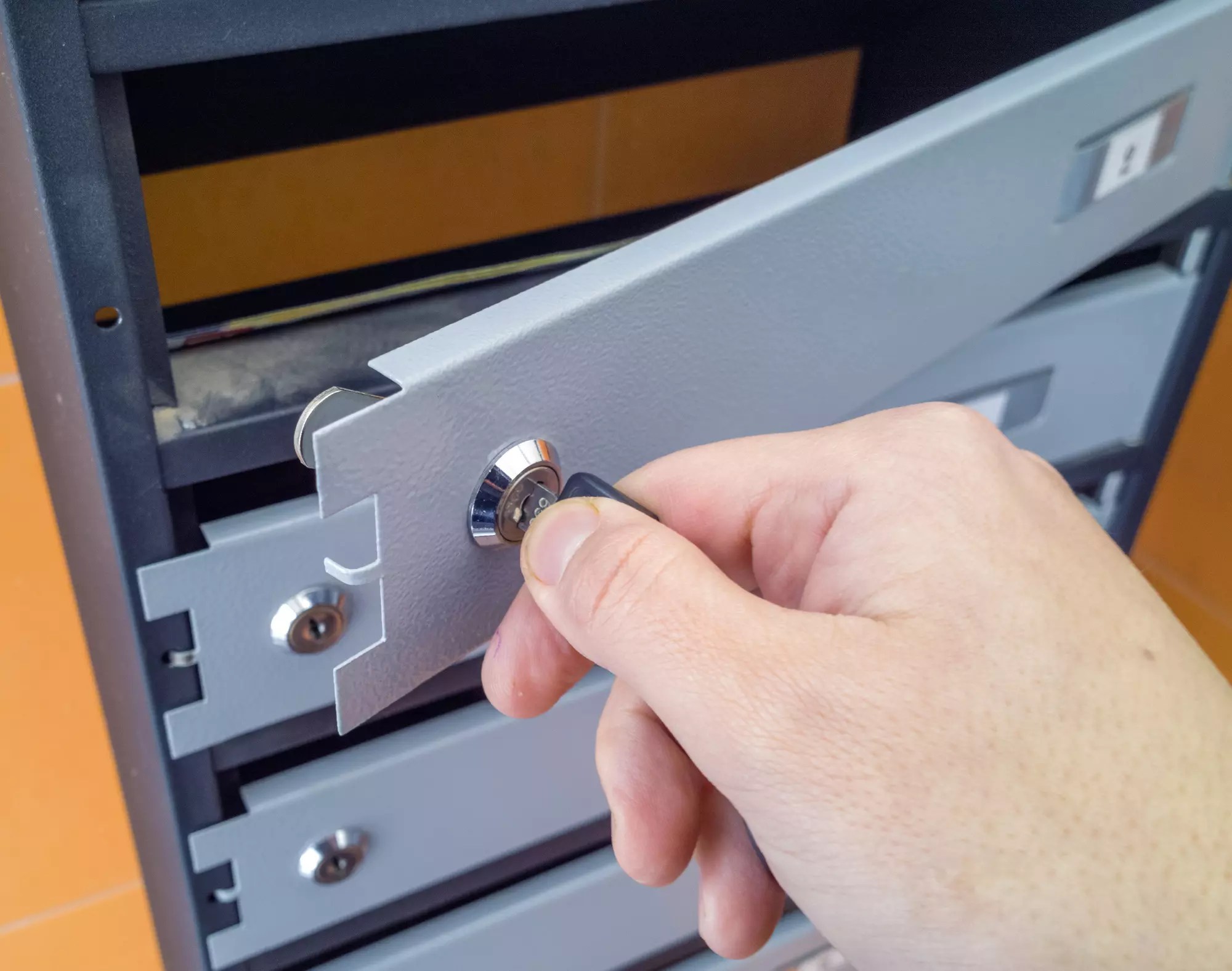 Who Benefits from a Theft Proof Mailbox? National Mailboxes