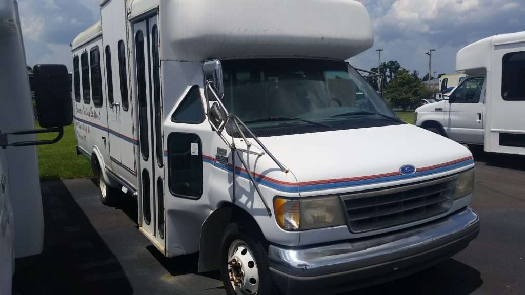 Nations Bus 1995 Ford E350 14 Passengers Gas Bus Aerotech 240 P/T