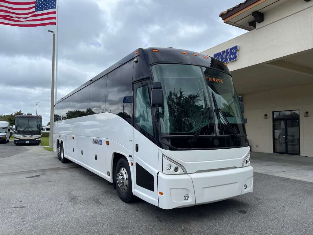 2016 MCI J4500L Nations Bus Sales