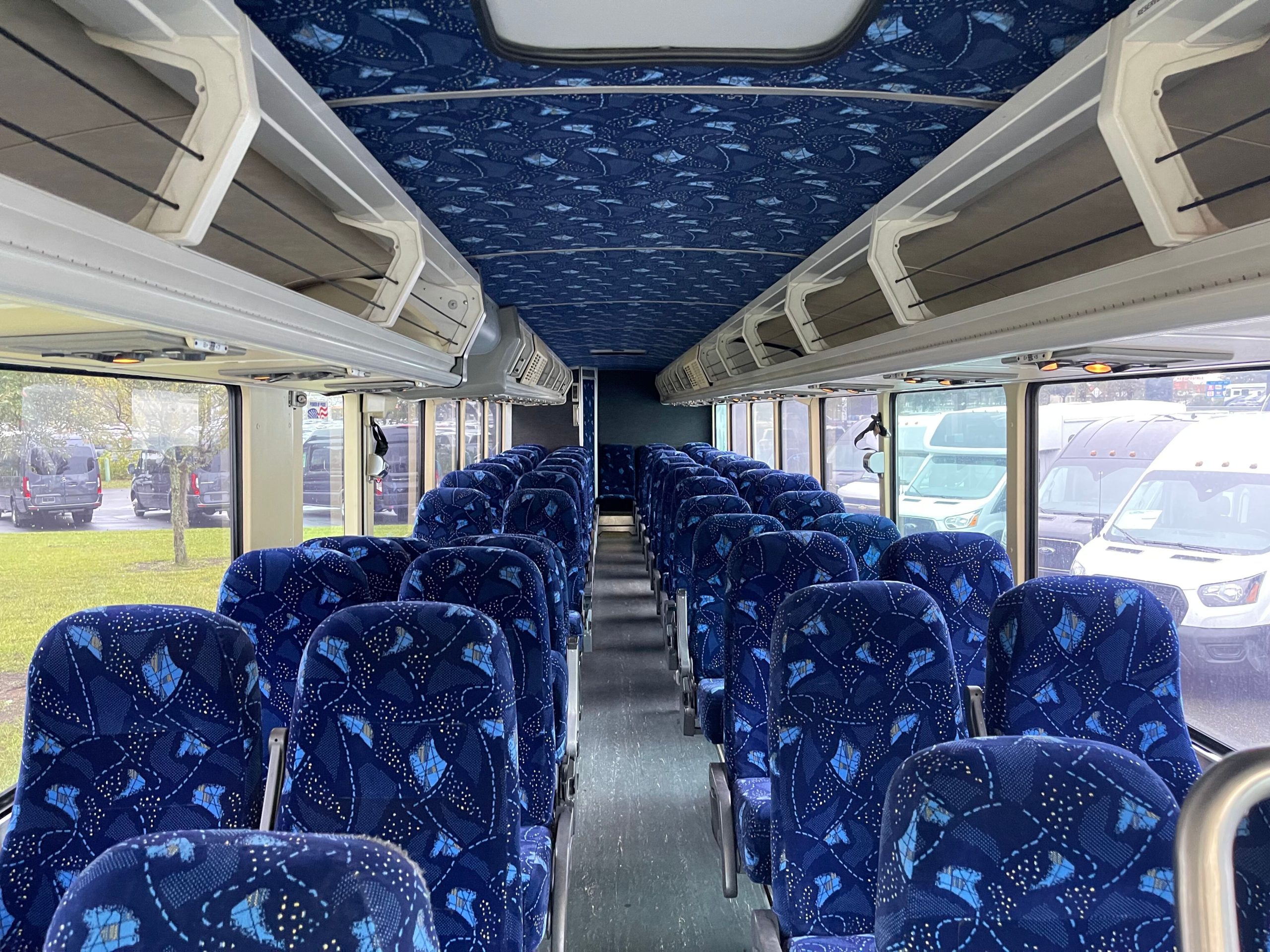 2005 MCI D4500L Nations Bus Sales