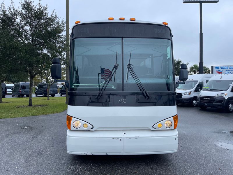 2005 MCI D4500L Nations Bus Sales