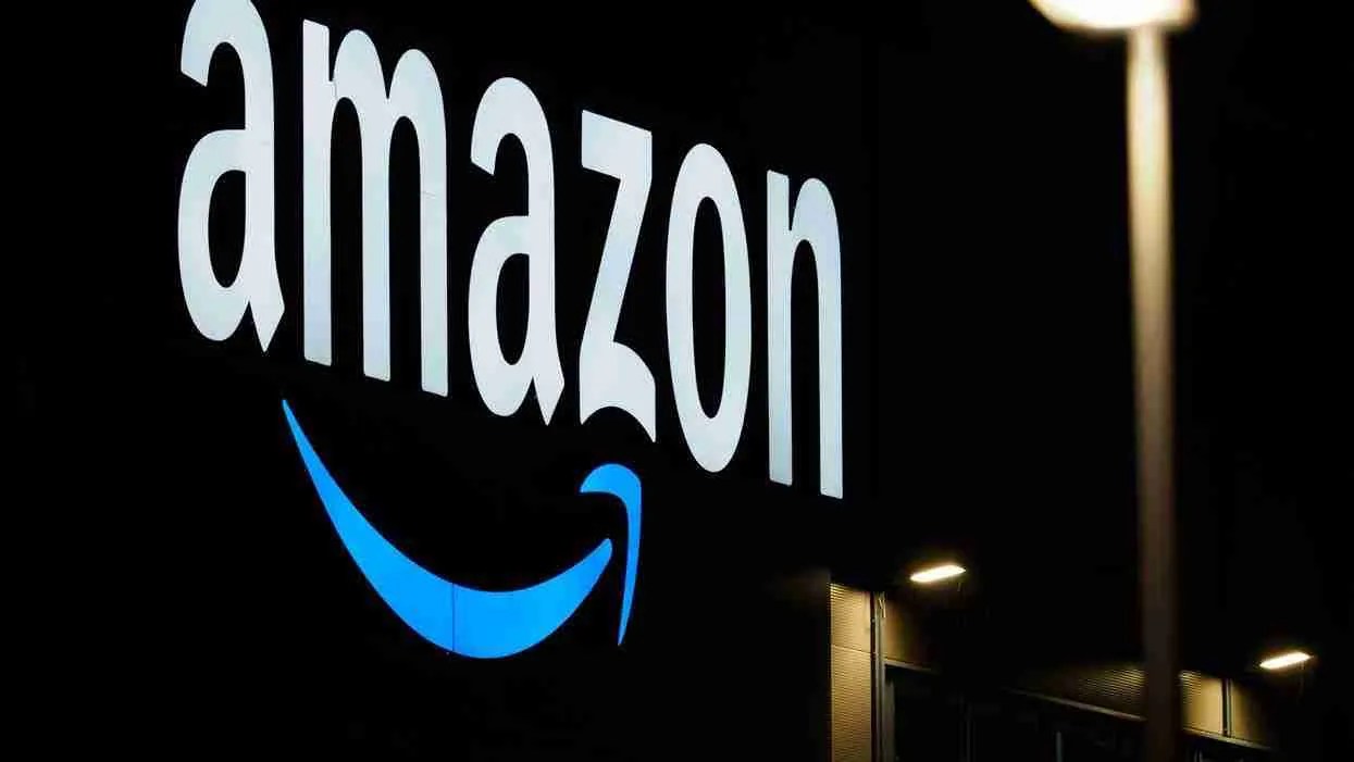 Amazon to Open Real World Clothing Store in Los Angeles Nationwide 90FM